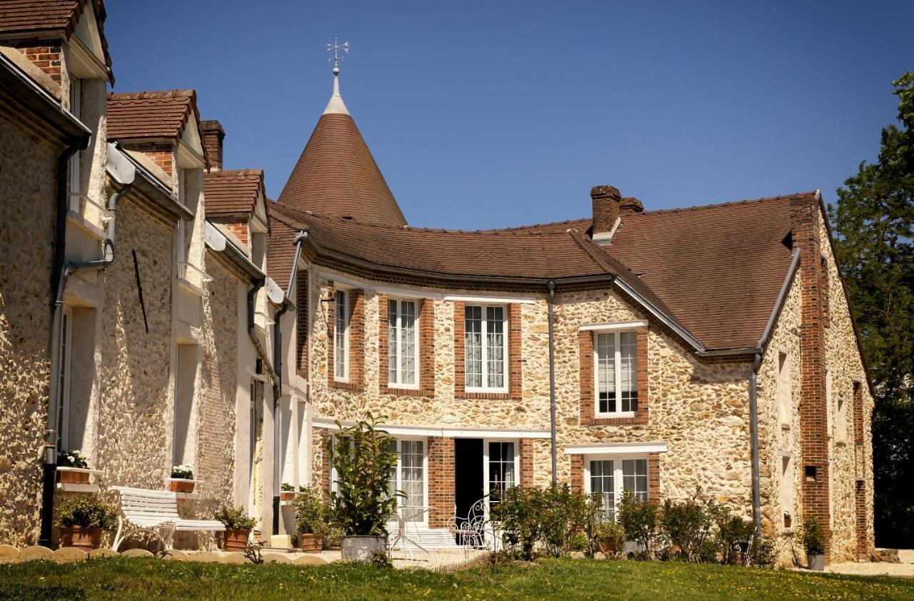 Le Petit Chateau Baye  Bagian luar foto