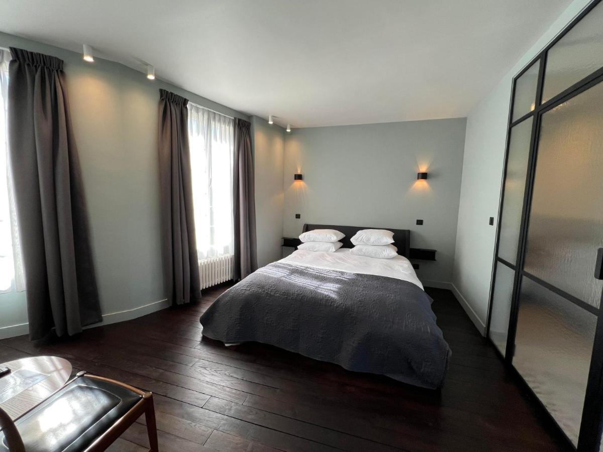 Le Petit Chateau Baye  Bagian luar foto